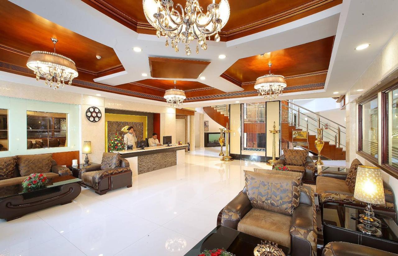 Hotel Port Palace Kovalam Exterior photo